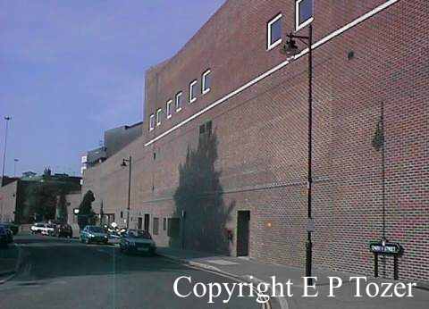 'The Great Wall of Basingstoke', image � E.P.Tozer